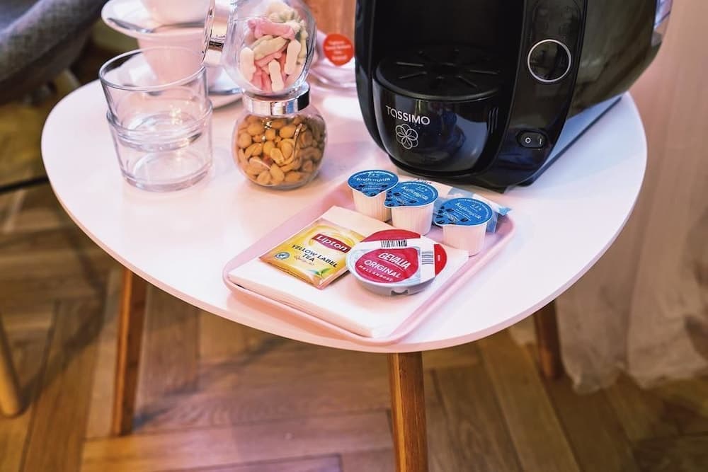 Kahve ve/veya kahve makinesi