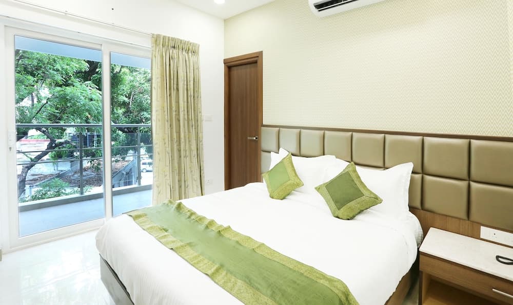 Treebo Pechis Castle