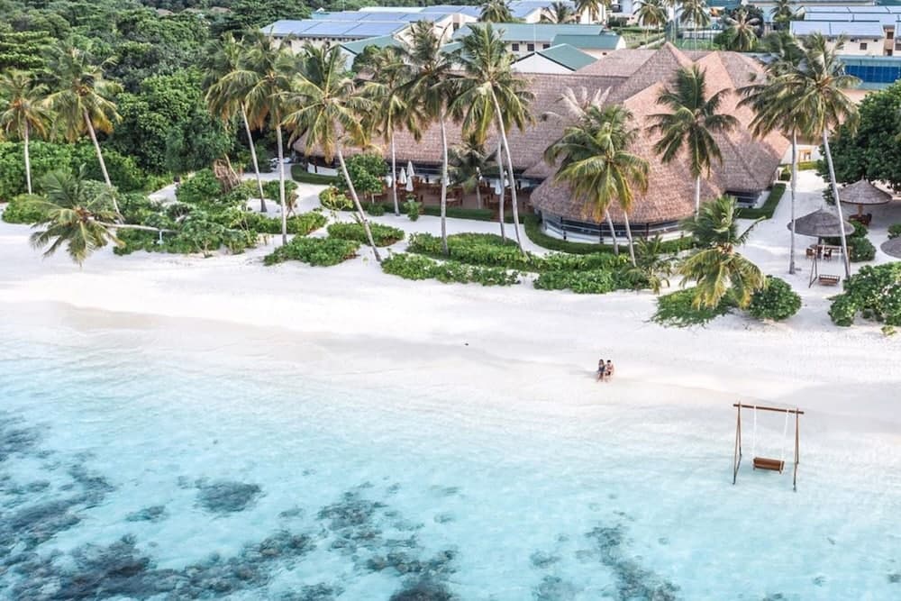 Reethi Faru Resort