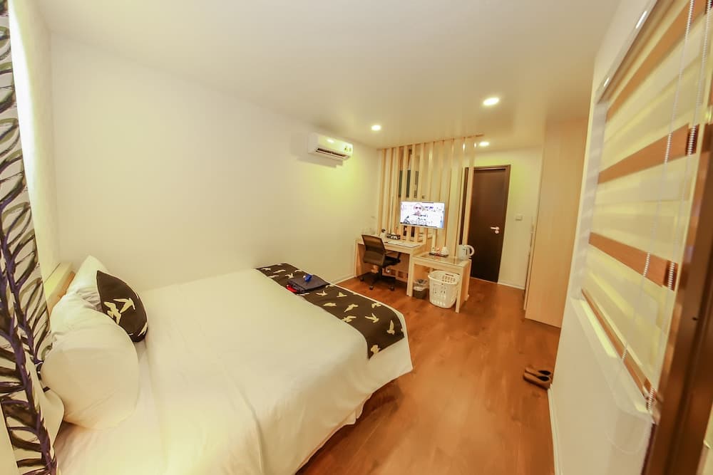 Momizi Business Hotel