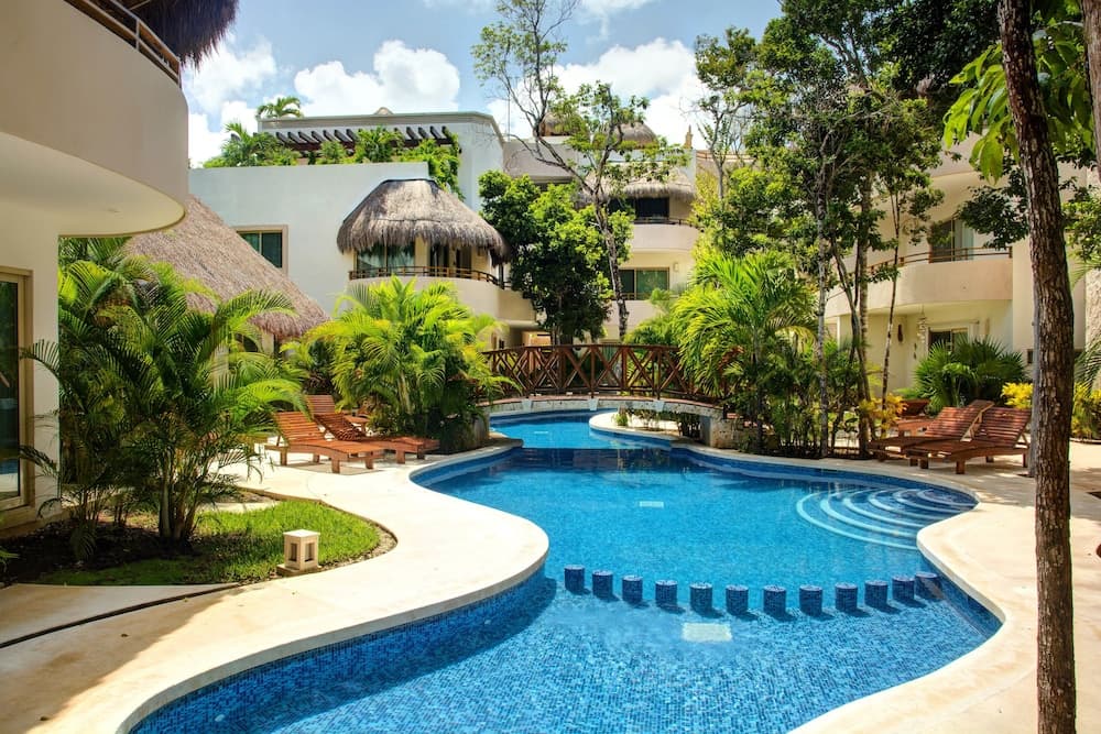 Bello Village 2 Bedroom Penthouse sleeps 5