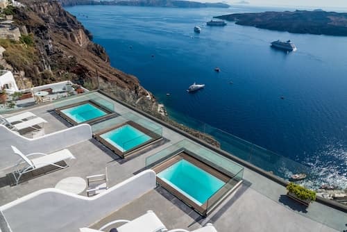 Kratiras View Luxury Suites
