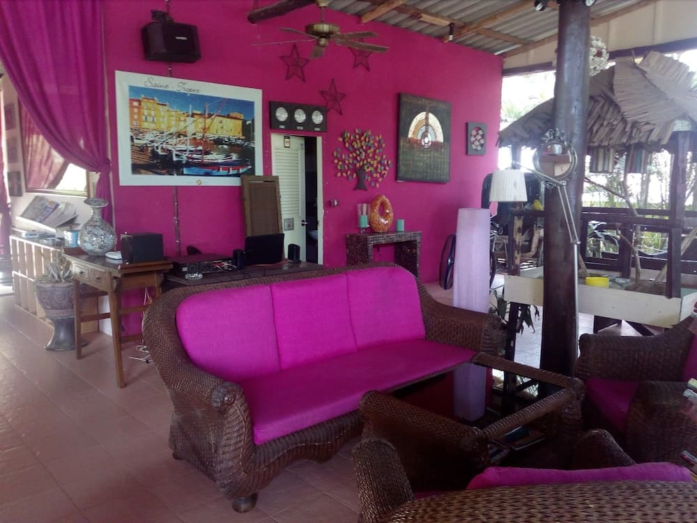 Lobi dinlenme salonu