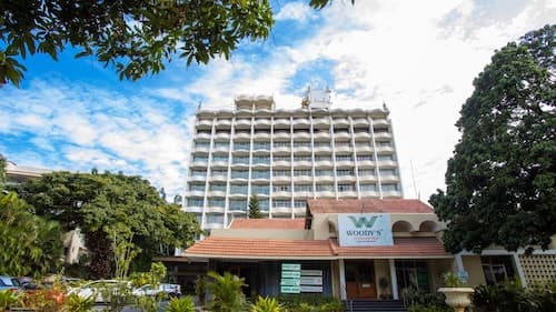 Hotel Woodlands