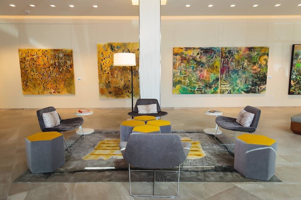 Lobi dinlenme salonu