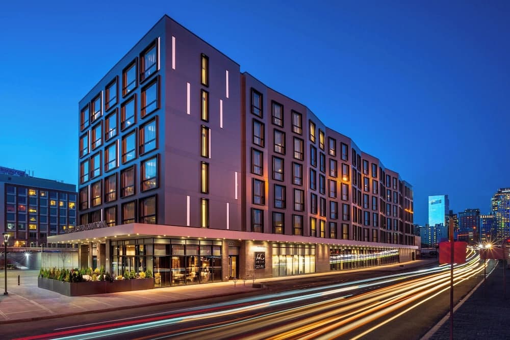 AC Hotel by Marriott Boston Downtown