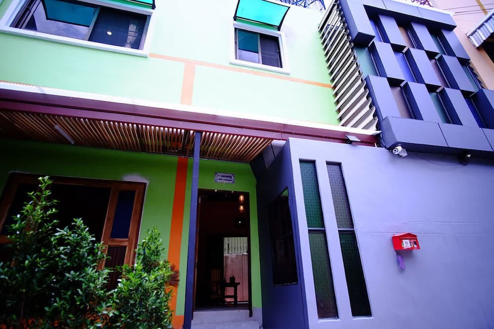 Nap Corner Hostel