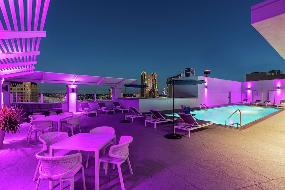 Hilton Garden Inn San Antonio Downtown Riverwalk