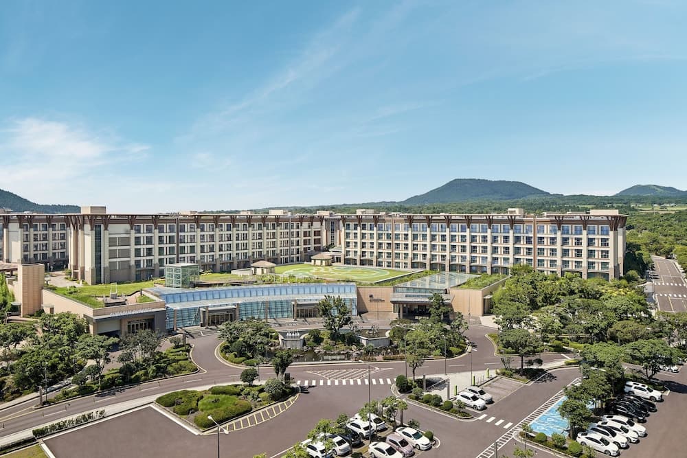 Landing Jeju Shinhwa World Hotels & Resorts