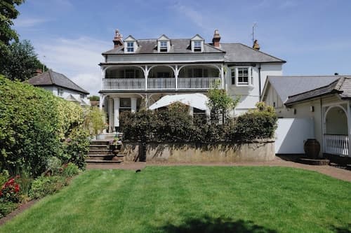 Wingrove House