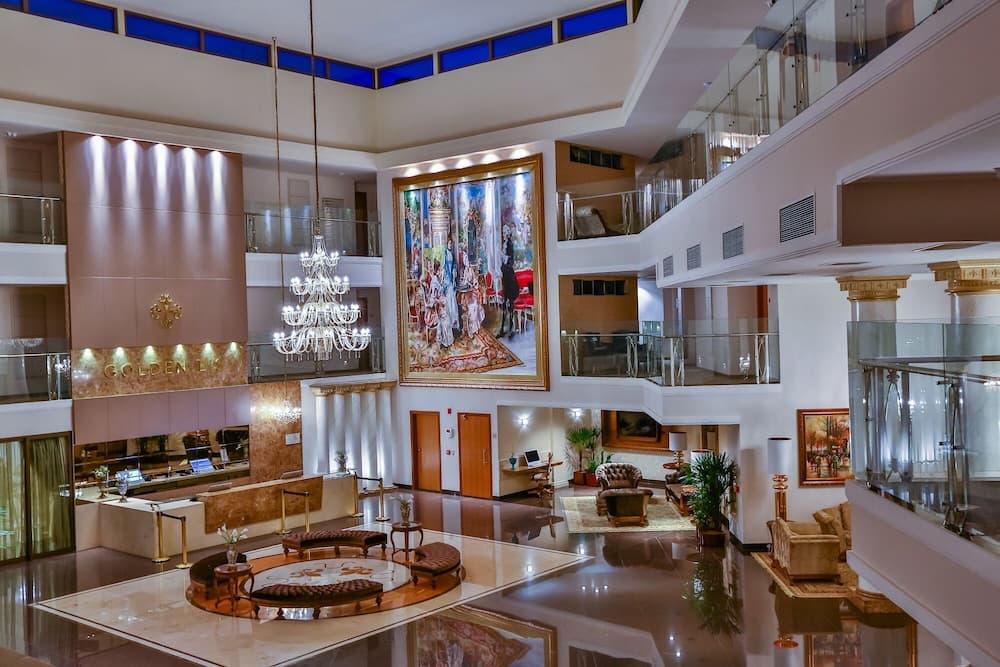 Golden Lis Hotel Boutique
