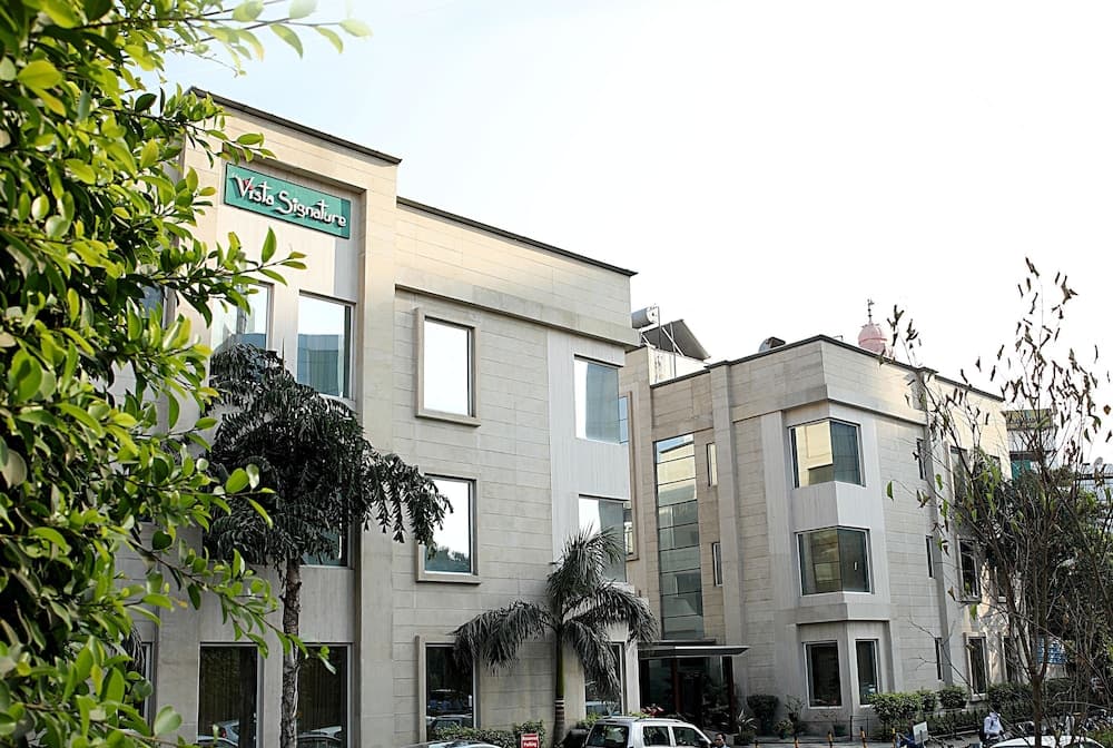 Inde Vista Woods Signature Tower