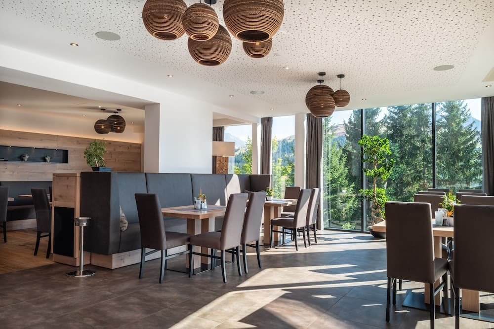 Lobi dinlenme salonu