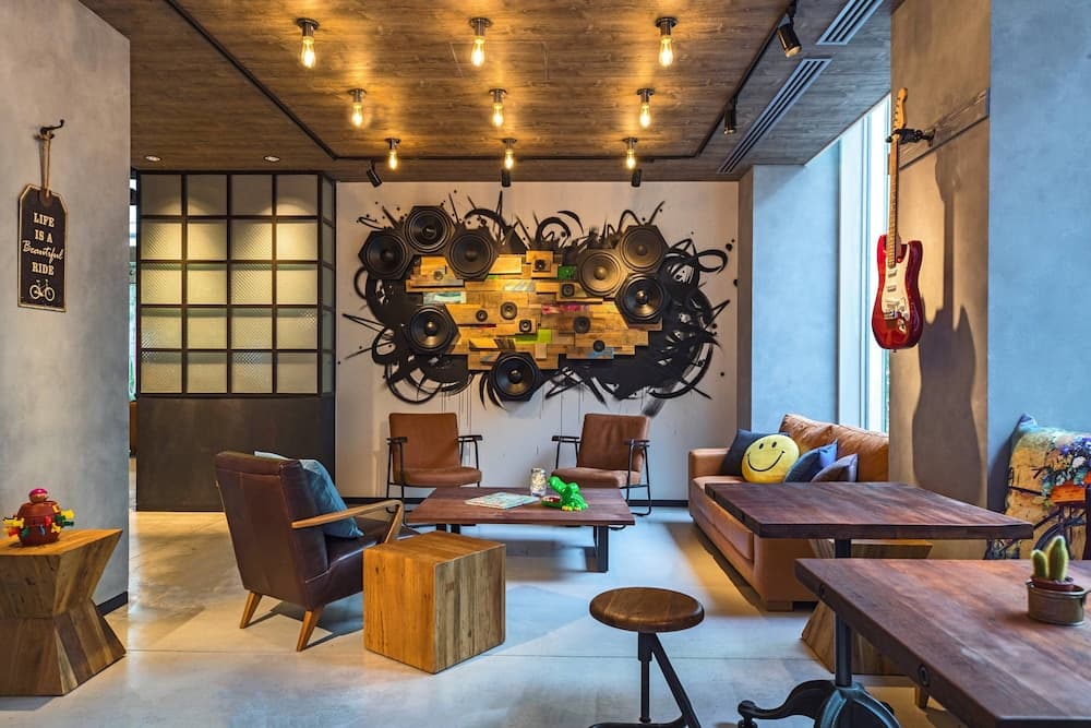 Lobi dinlenme salonu