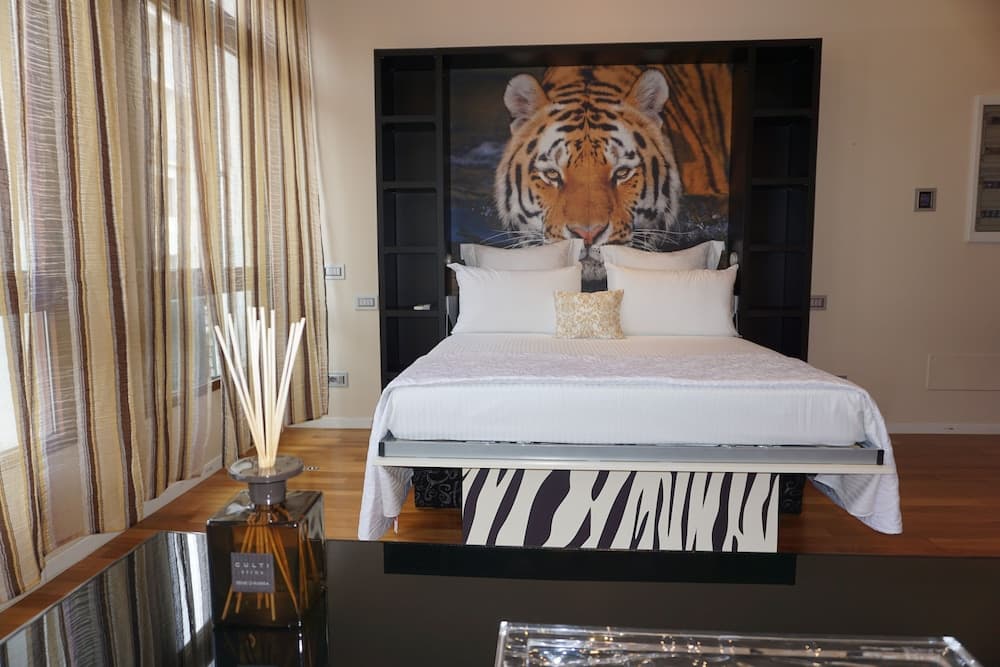 Gold Boutique Apartments