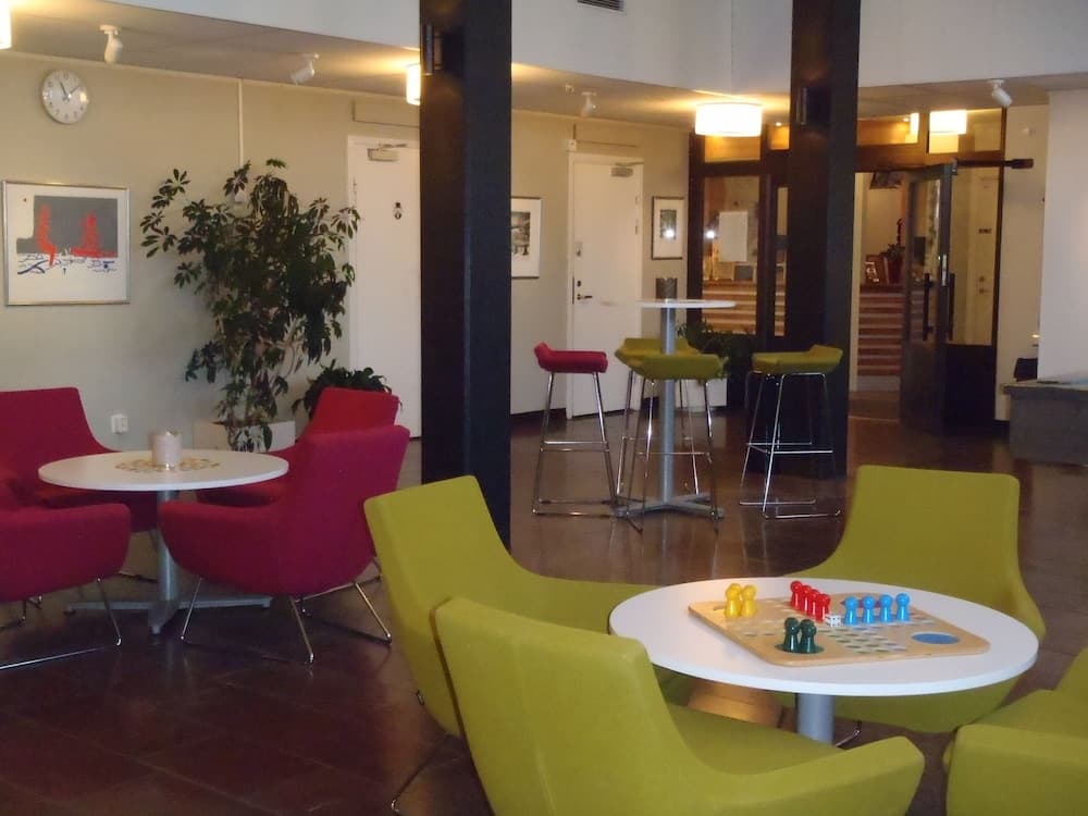 Lobi dinlenme salonu