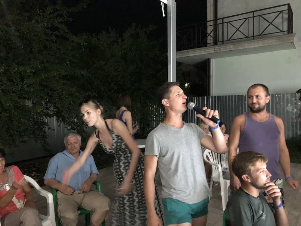 Karaoke odası