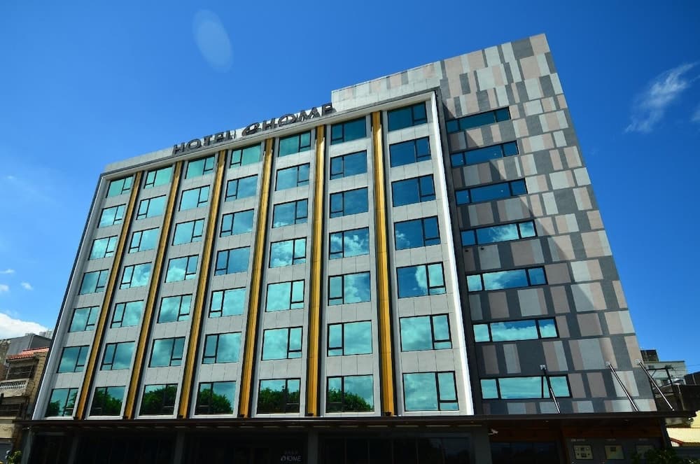 eHOME Hotel