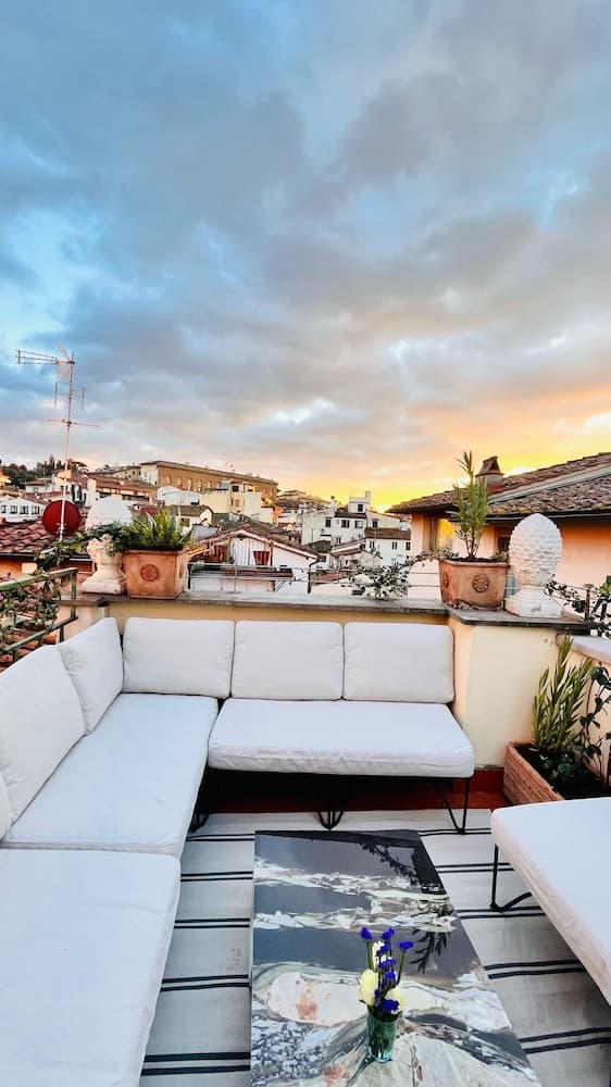 Borgo San Jacopo Penthouse