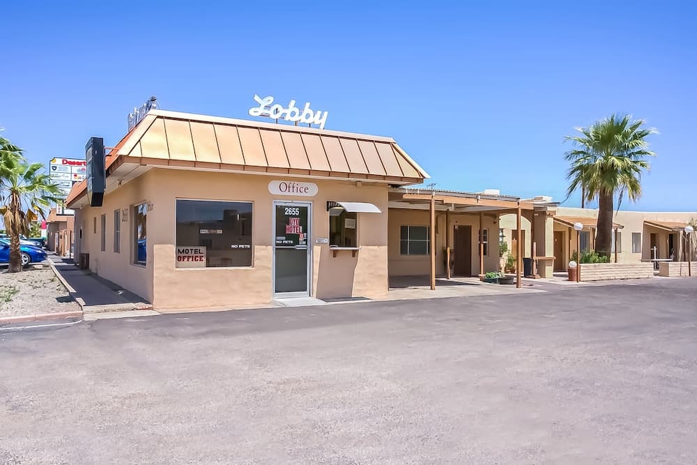 OYO Hotel Yuma AZ - I-8/US-95