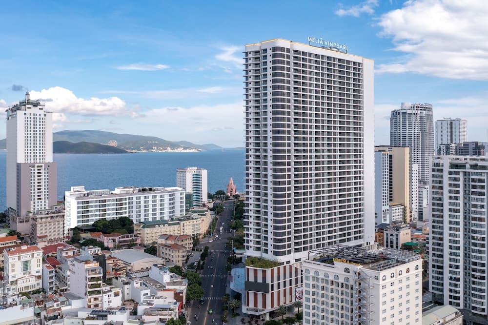 Melia Vinpearl Nha Trang Empire