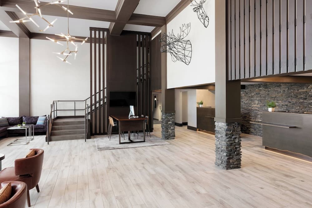 Lobi dinlenme salonu