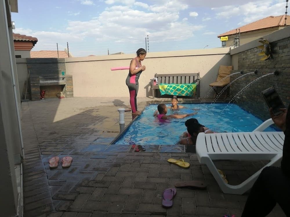 Barbekü/piknik alanı