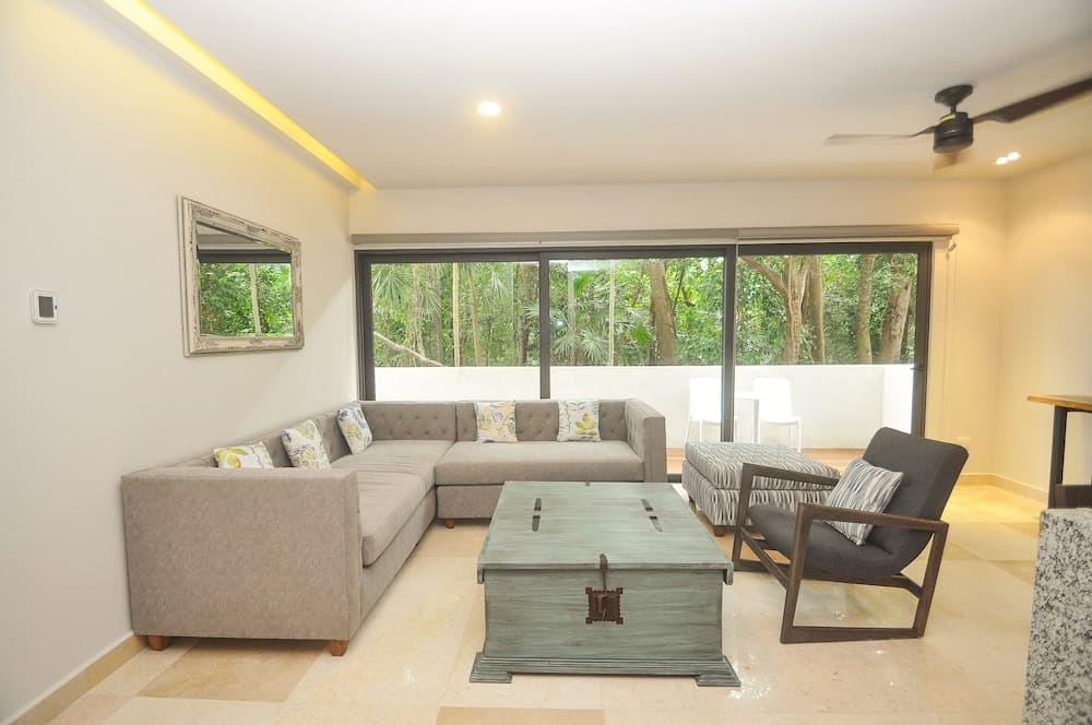 Terrazas 104 by Vimex