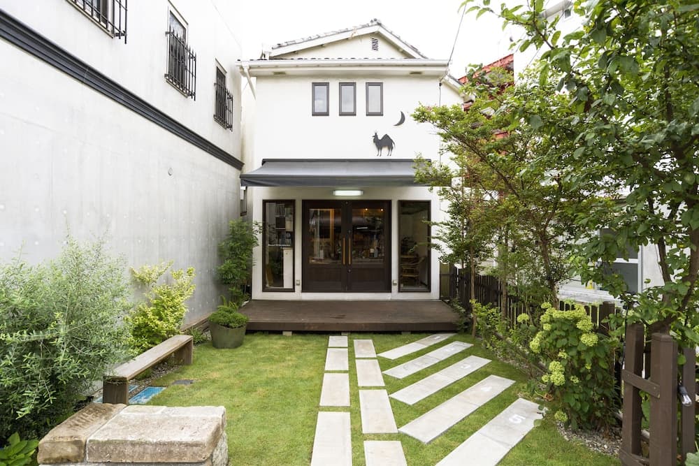 Hostel Yuigahama & Soba Bar