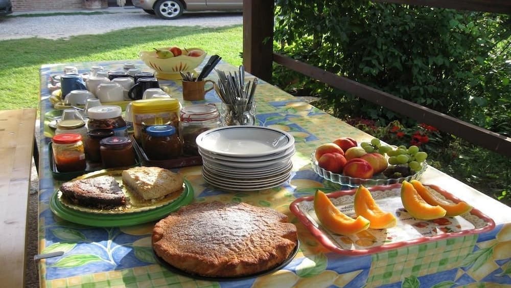 Yemek sevisi
