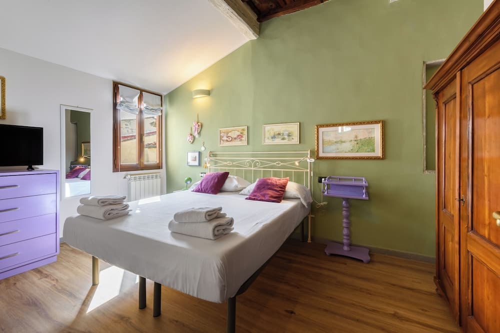 Una Finestra sulle Cappelle Medicee by Mmega