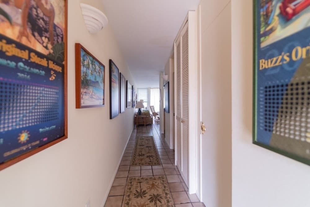 Turtle Bay Sea Shells**ta-154567065601 1 Bedroom Condo by RedAwning
