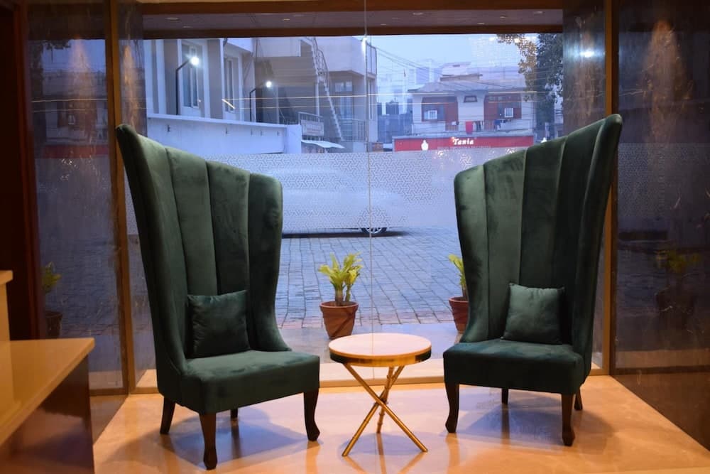 Lobi dinlenme salonu