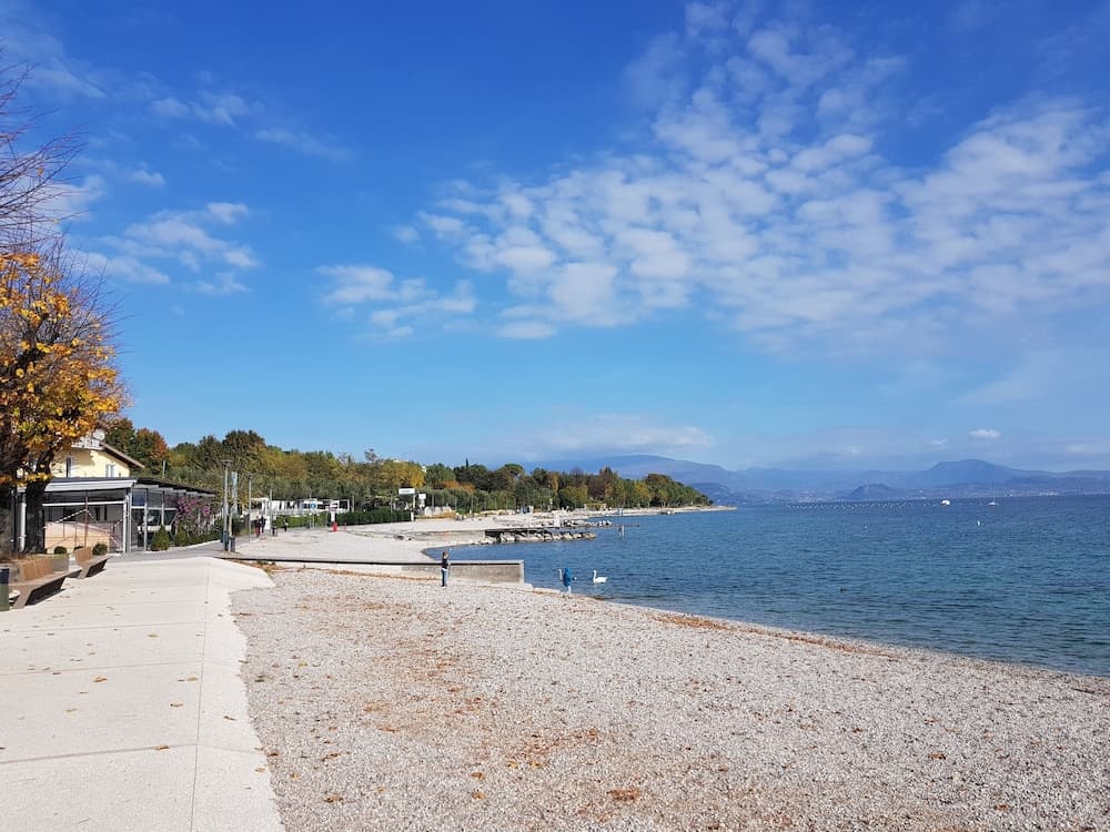 Bright Apartments Moniga - Castle Bells