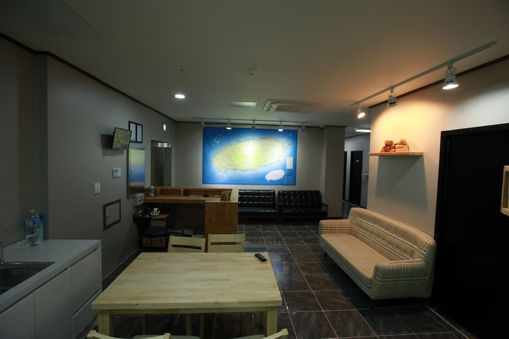 Lobi dinlenme salonu