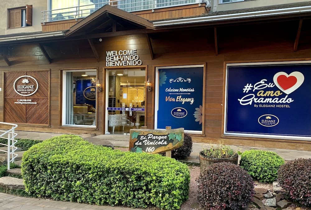 Eleganz Hostel & Suites