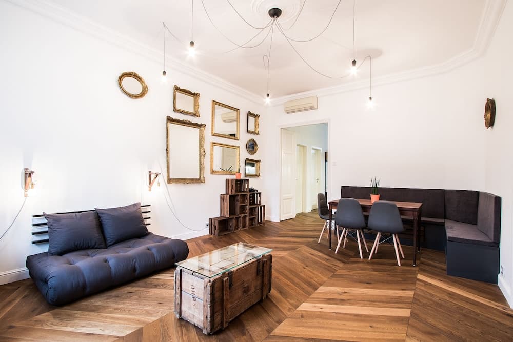 Large Central Apartments Dohány