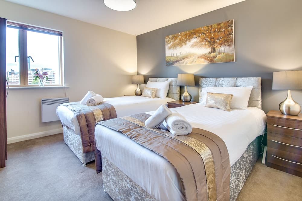 Mica Point City Centre Apartment