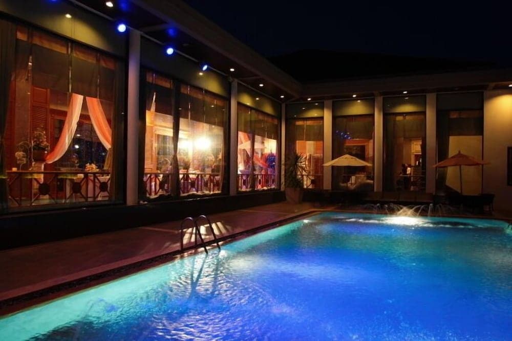 S.D. Avenue Hotel