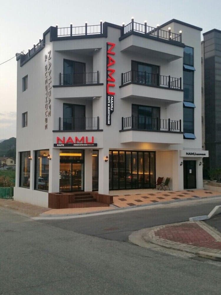 Namu Guesthouse & Pension - Hostel