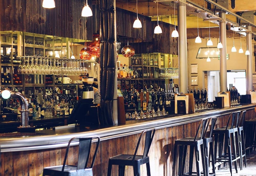 Bar (konaklama yerinde)