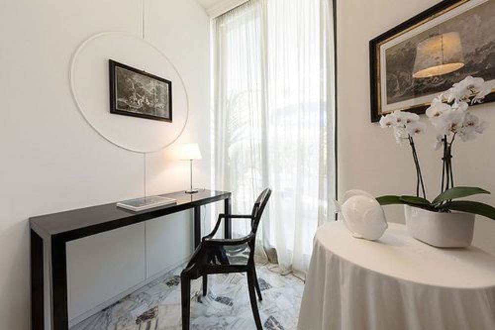 Lobi dinlenme salonu