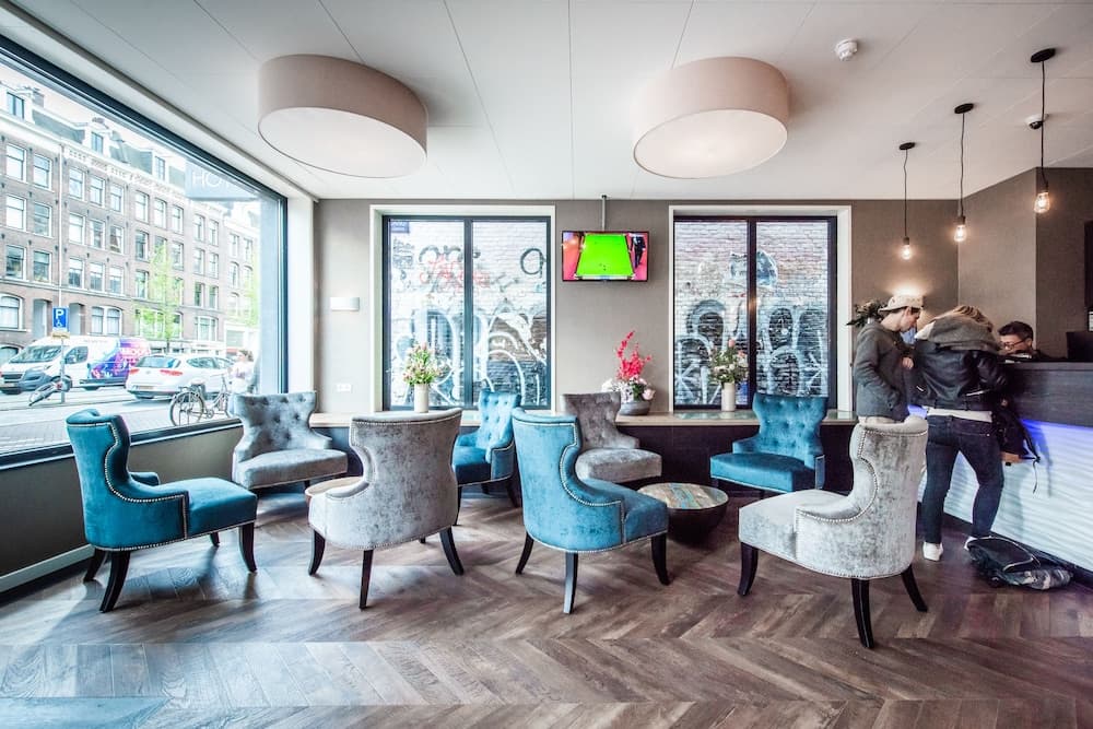 Lobi dinlenme salonu