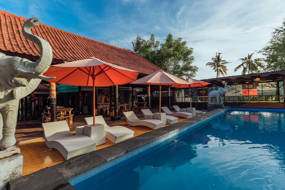 Semaya One Beach Guesthouse