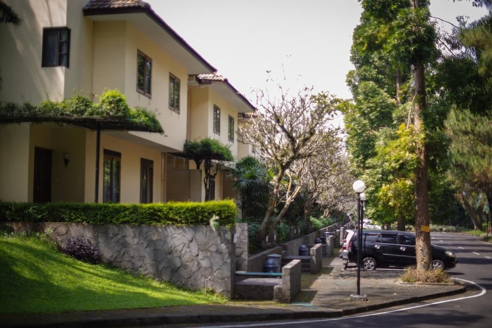 Puri Setiabudhi Residence