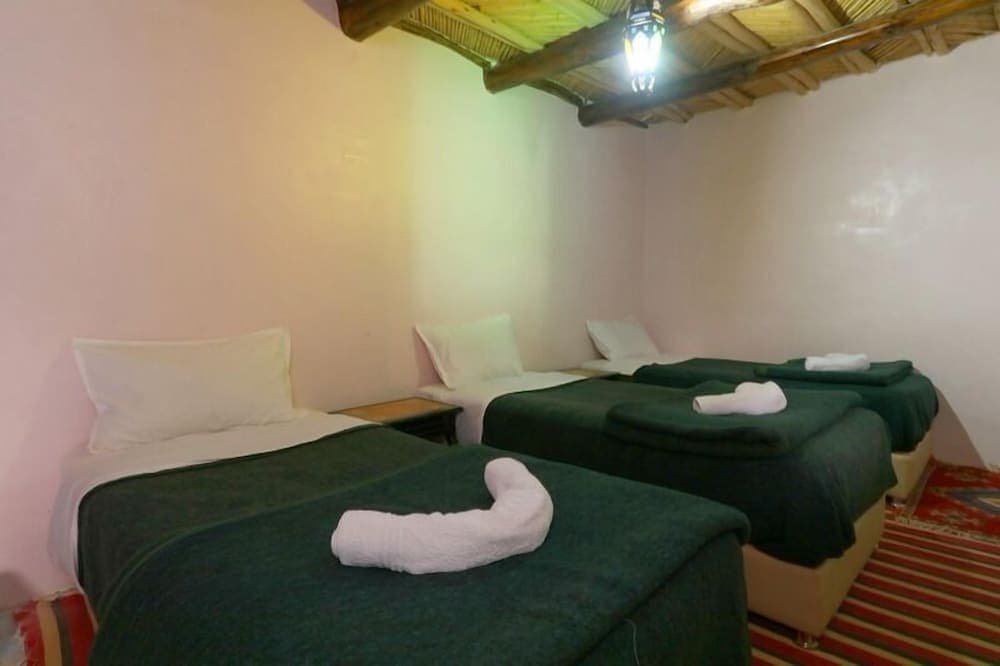 Roches Aremd - Hostel