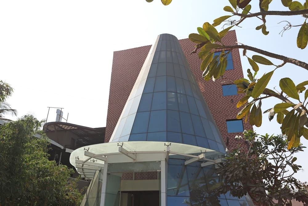 Hotel Satyan Inn