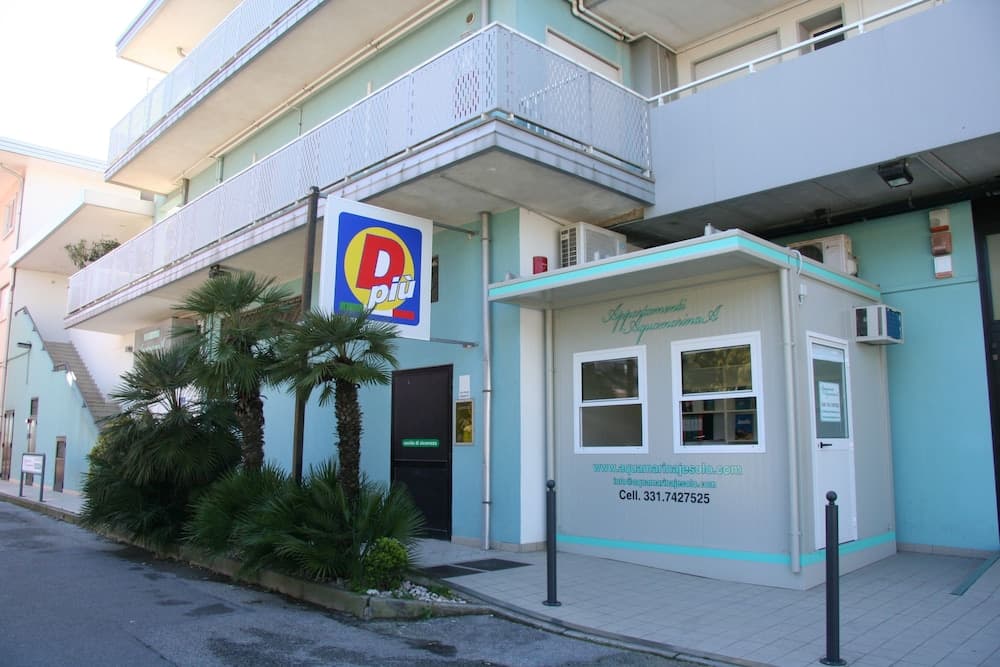 Giriş/çıkış büfesi