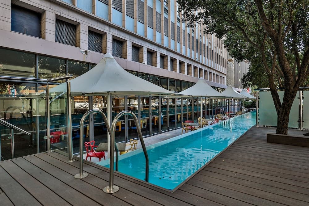 Açık/kapalı havuz