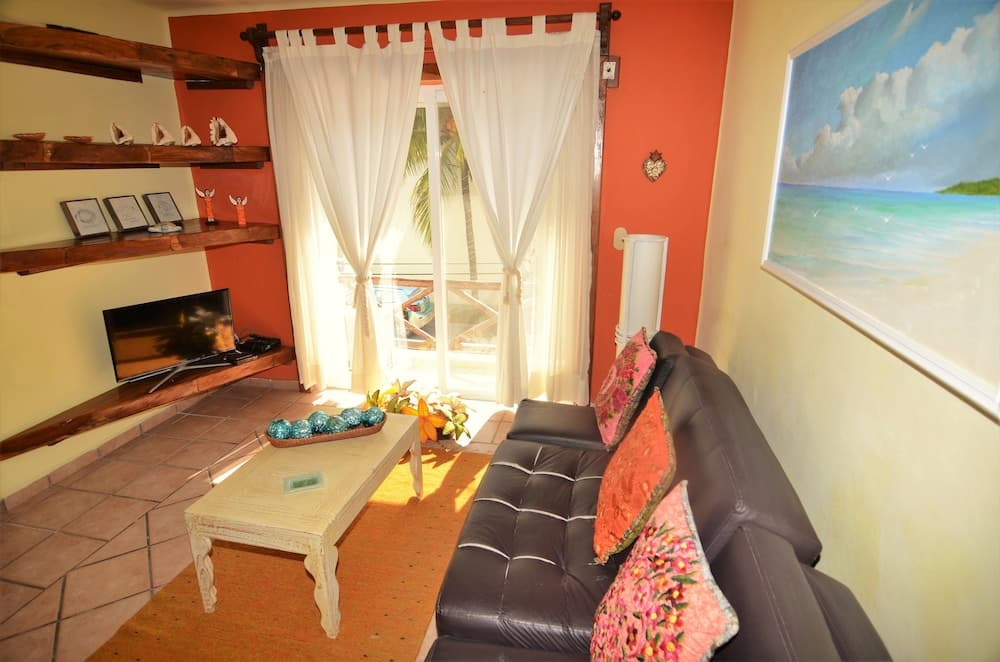 Apartment Luna Antigua 2 BR 1 Bth